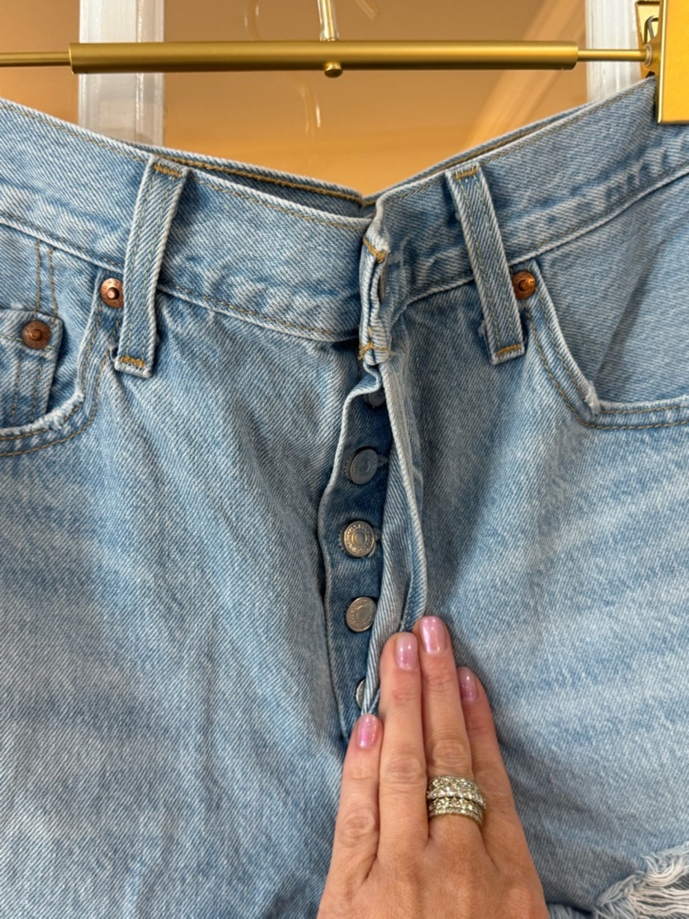 Levi's 501 Light Blue Frayed denim jean shorts - Picture 2 of 7